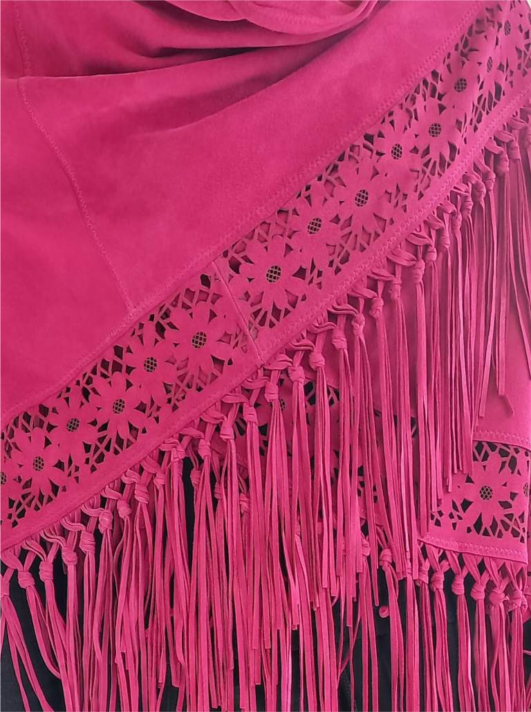 Scialle in vera pelle scamosciata laserata color Fucsia Divino